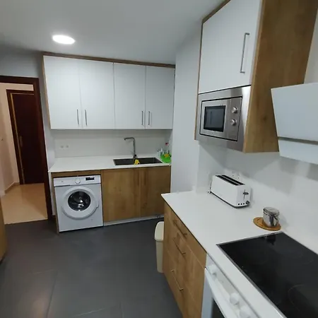 Apartamento Amplio Y Practico Cerca De La Playa